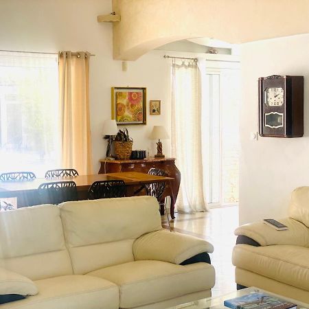 Villa Νιμ Εξωτερικό φωτογραφία